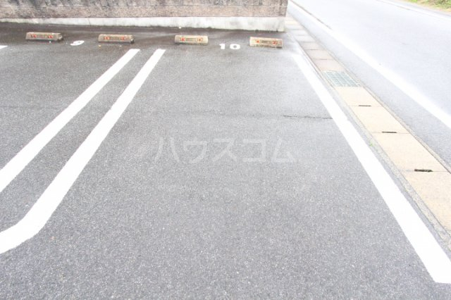 24/30 駐車場