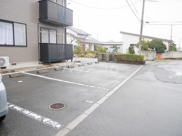 15/27 駐車場