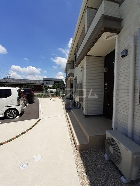 13/24 エントランス