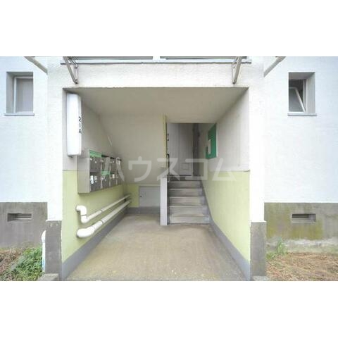 14/21 エントランス