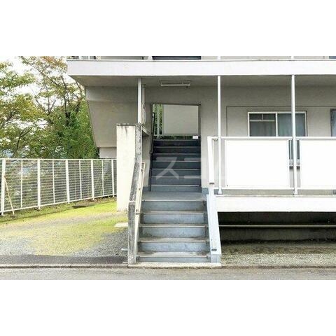 15/18 エントランス