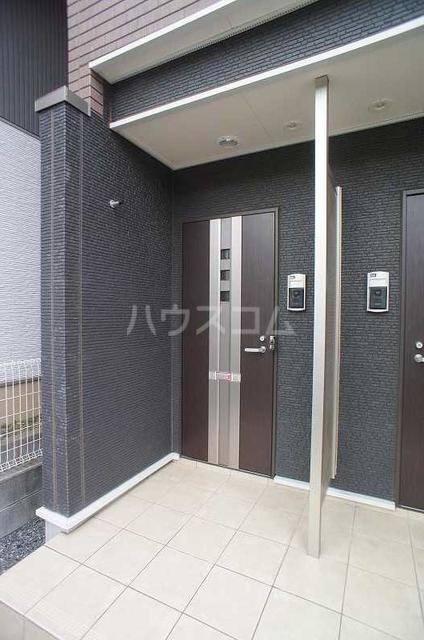 17/28 エントランス