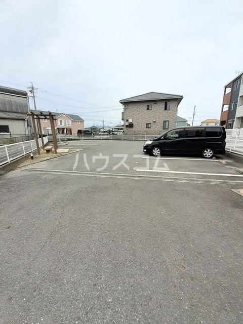 15/25 駐車場