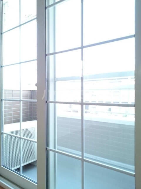 13/23 バルコニー