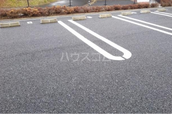 14/20 駐車場