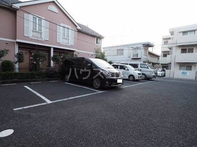 17/23 駐車場