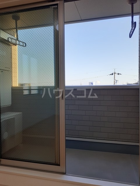 13/25 バルコニー