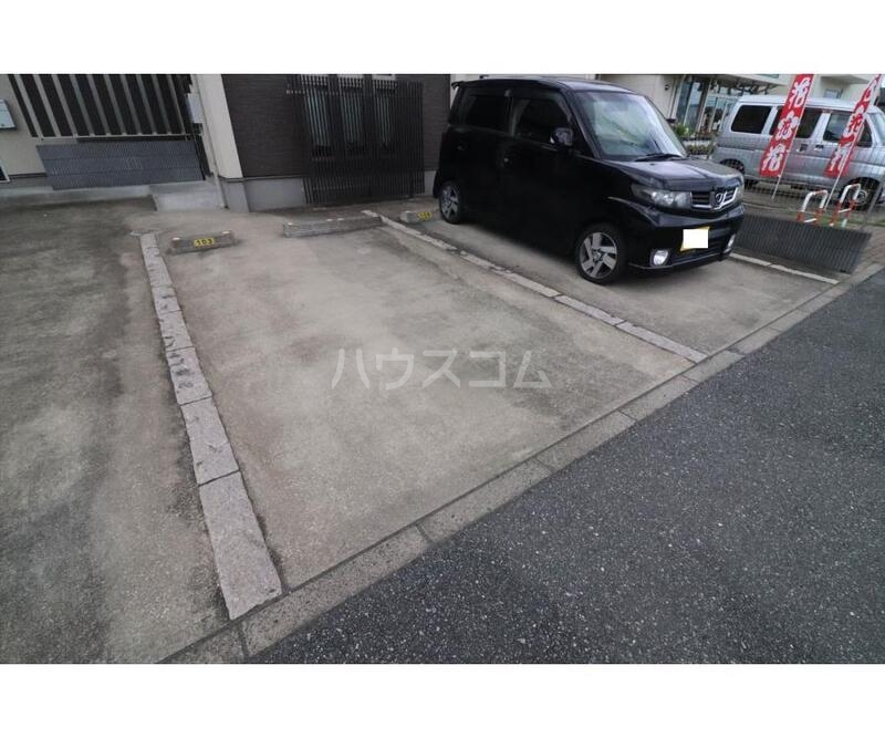 15/16 駐車場