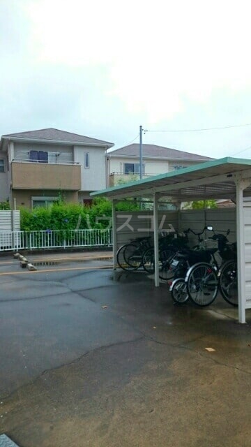 14/20 エントランス