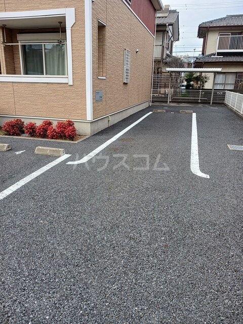16/22 駐車場