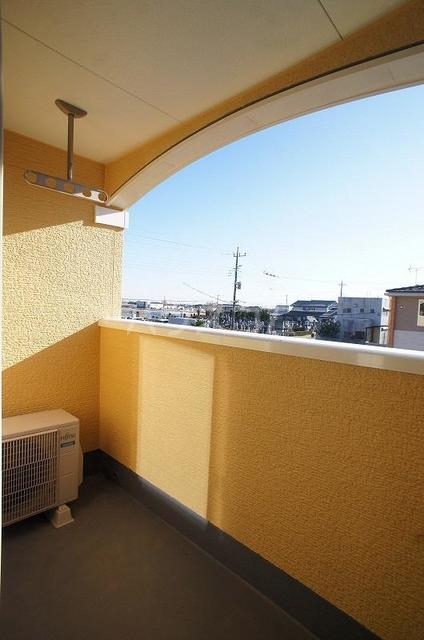 15/28 バルコニー