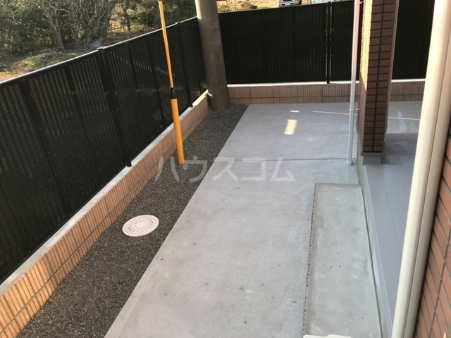22/23 駐車場