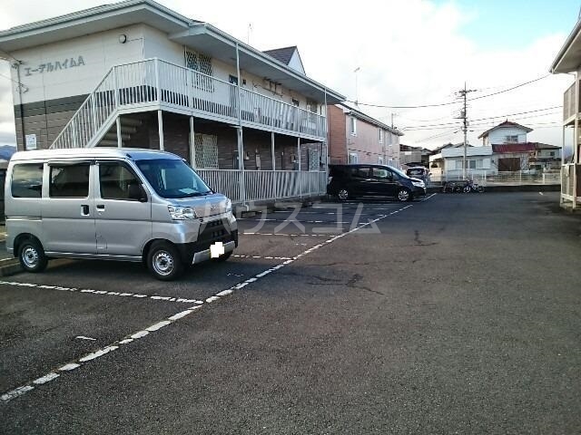 15/27 駐車場