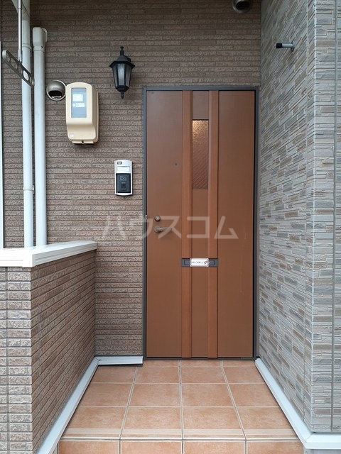 14/21 エントランス