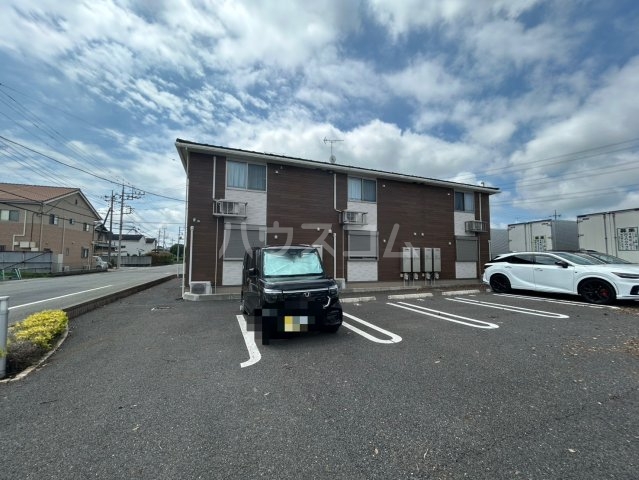 25/30 駐車場