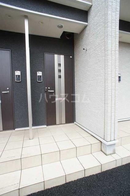 20/28 エントランス