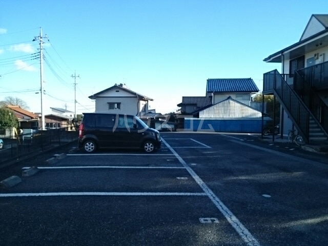 14/20 駐車場