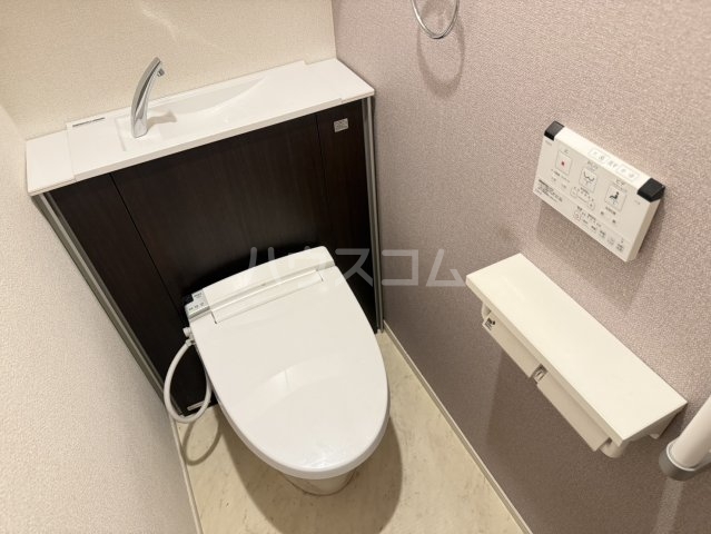 16/30 トイレ
