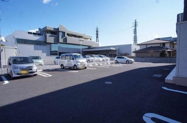 26/30 駐車場