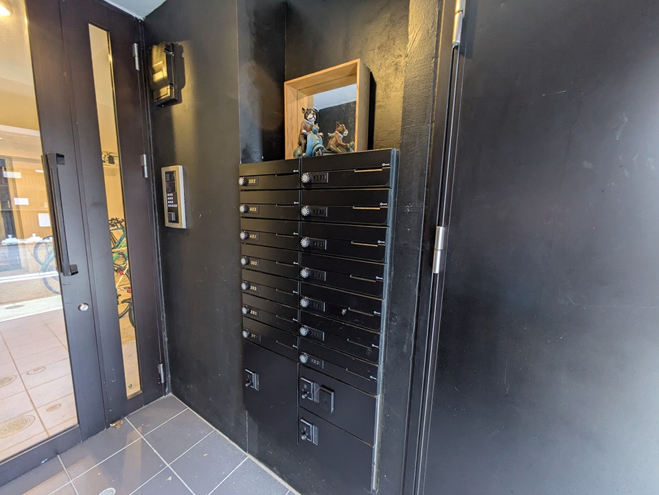 3/8 エントランス