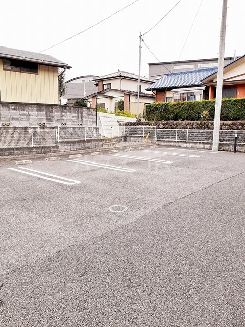 3/5 駐車場