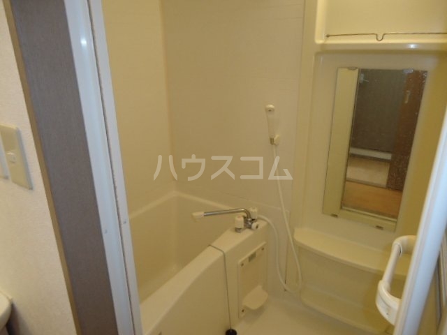 14/30 浴室