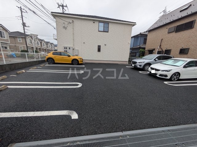 18/24 駐車場