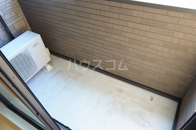 13/23 バルコニー