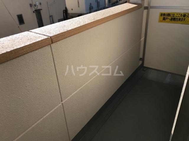 13/23 バルコニー