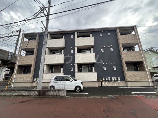 2/10 外観