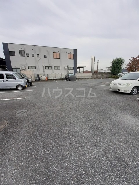 15/27 駐車場
