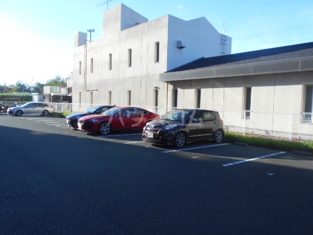 22/29 駐車場