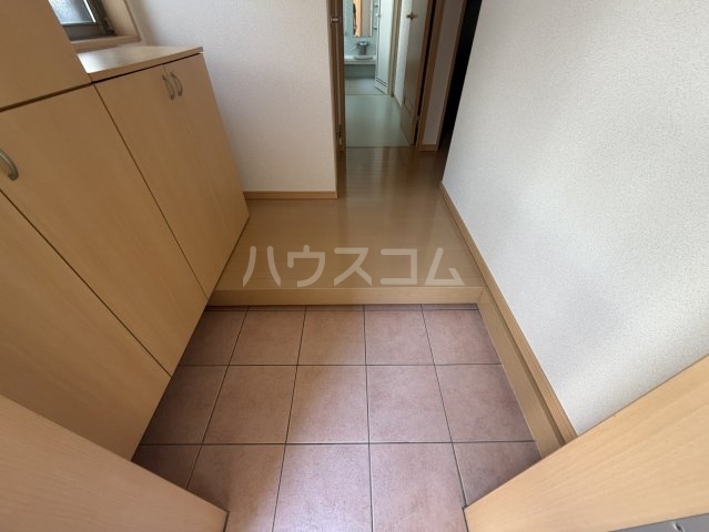 14/30 玄関