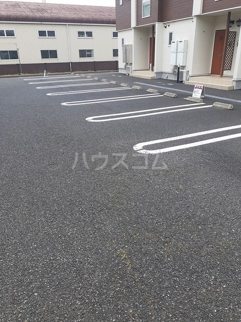 22/29 駐車場