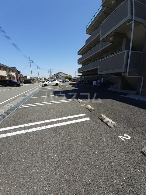 15/21 駐車場