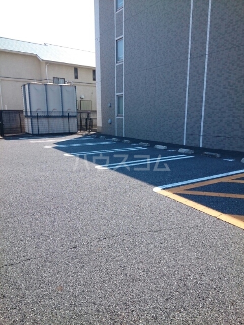 15/21 駐車場