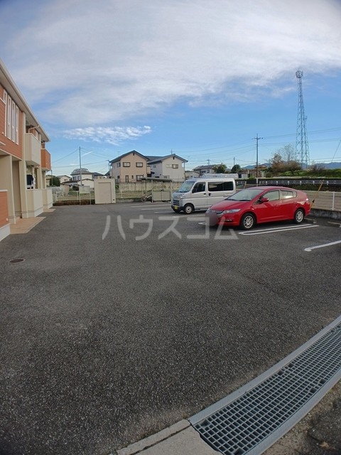 15/21 駐車場