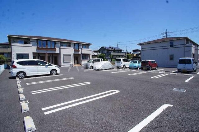 15/25 駐車場