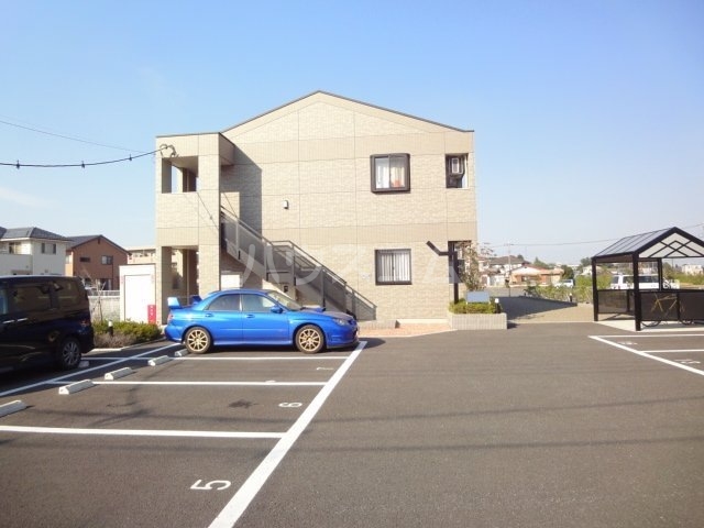 2/3 駐車場