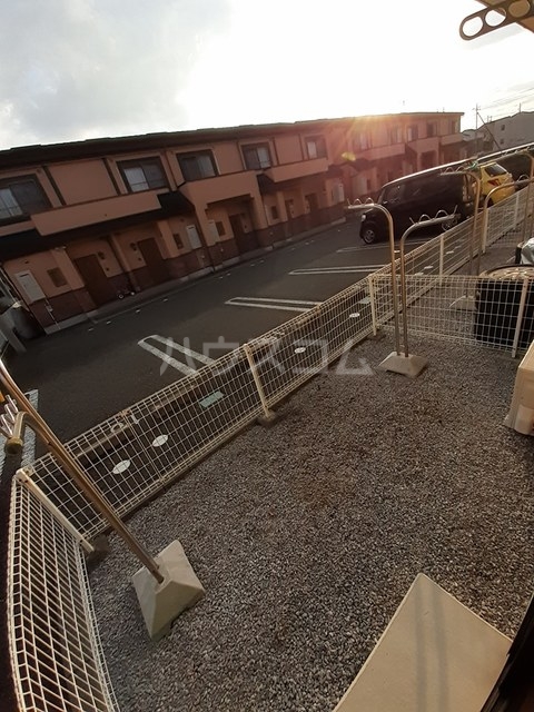 15/27 駐車場