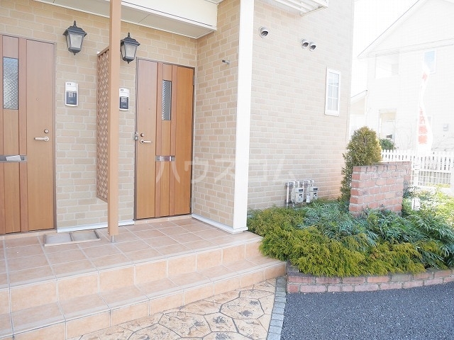 14/21 エントランス