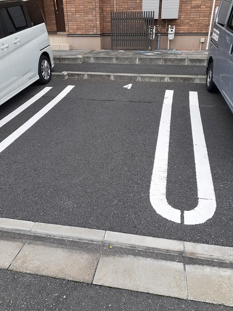 14/20 駐車場