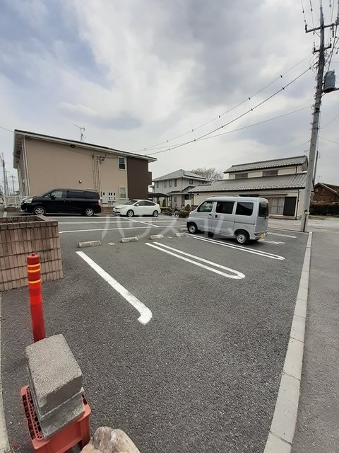 15/27 駐車場
