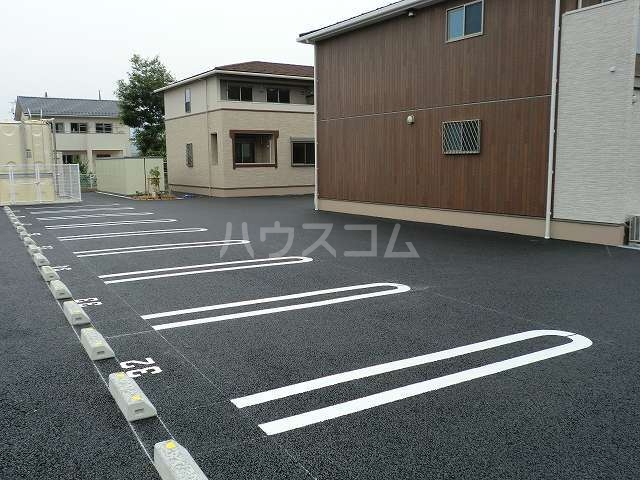 2/8 駐車場