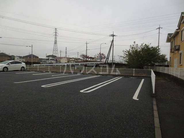 15/27 駐車場