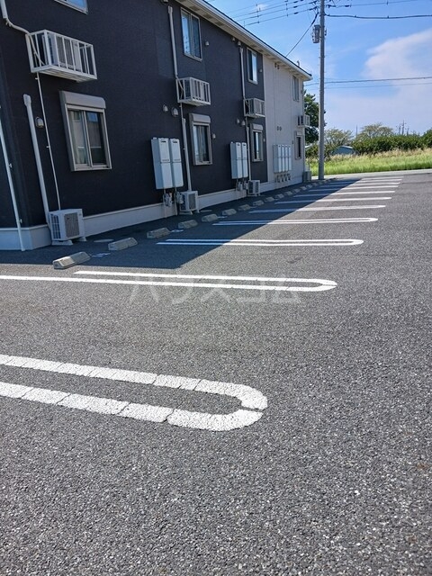15/26 駐車場