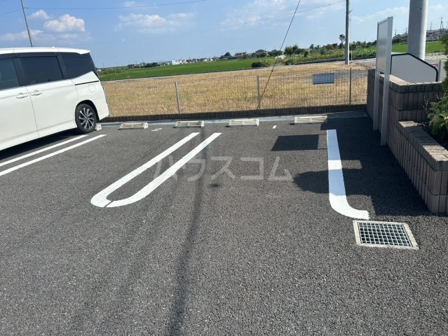 8/9 駐車場