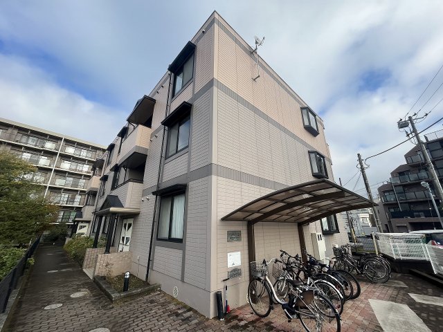 2/30 外観