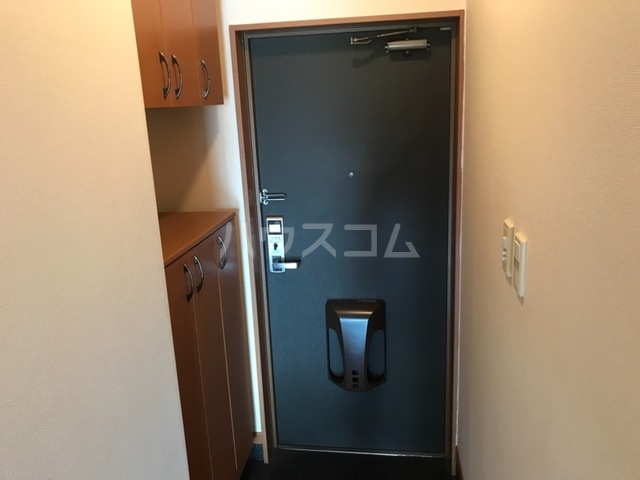 8/25 玄関