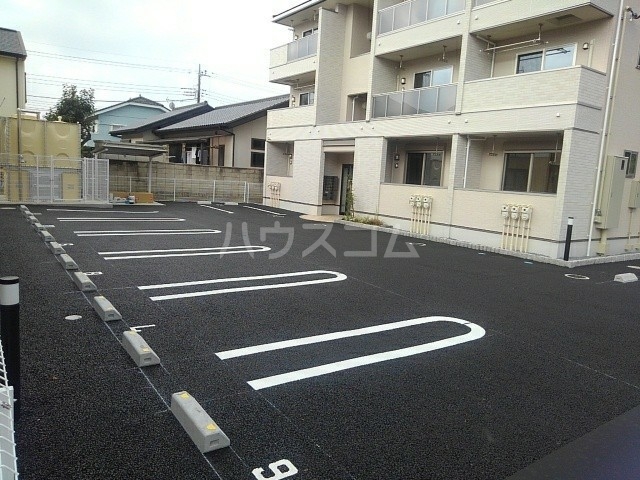 15/26 駐車場